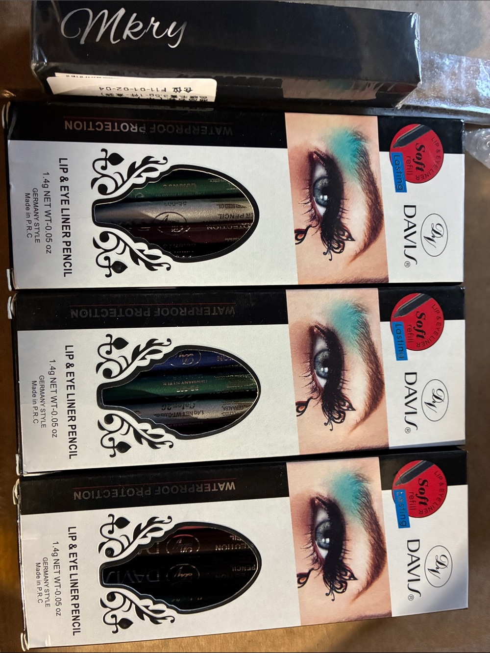 Lip & Eye Liner Pencil Set